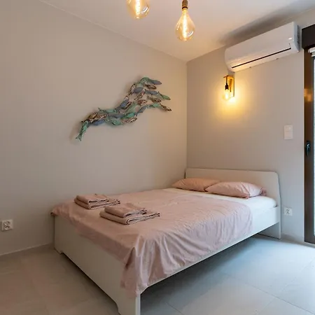 Rentafive - Gran Casa Reformada - Terraza